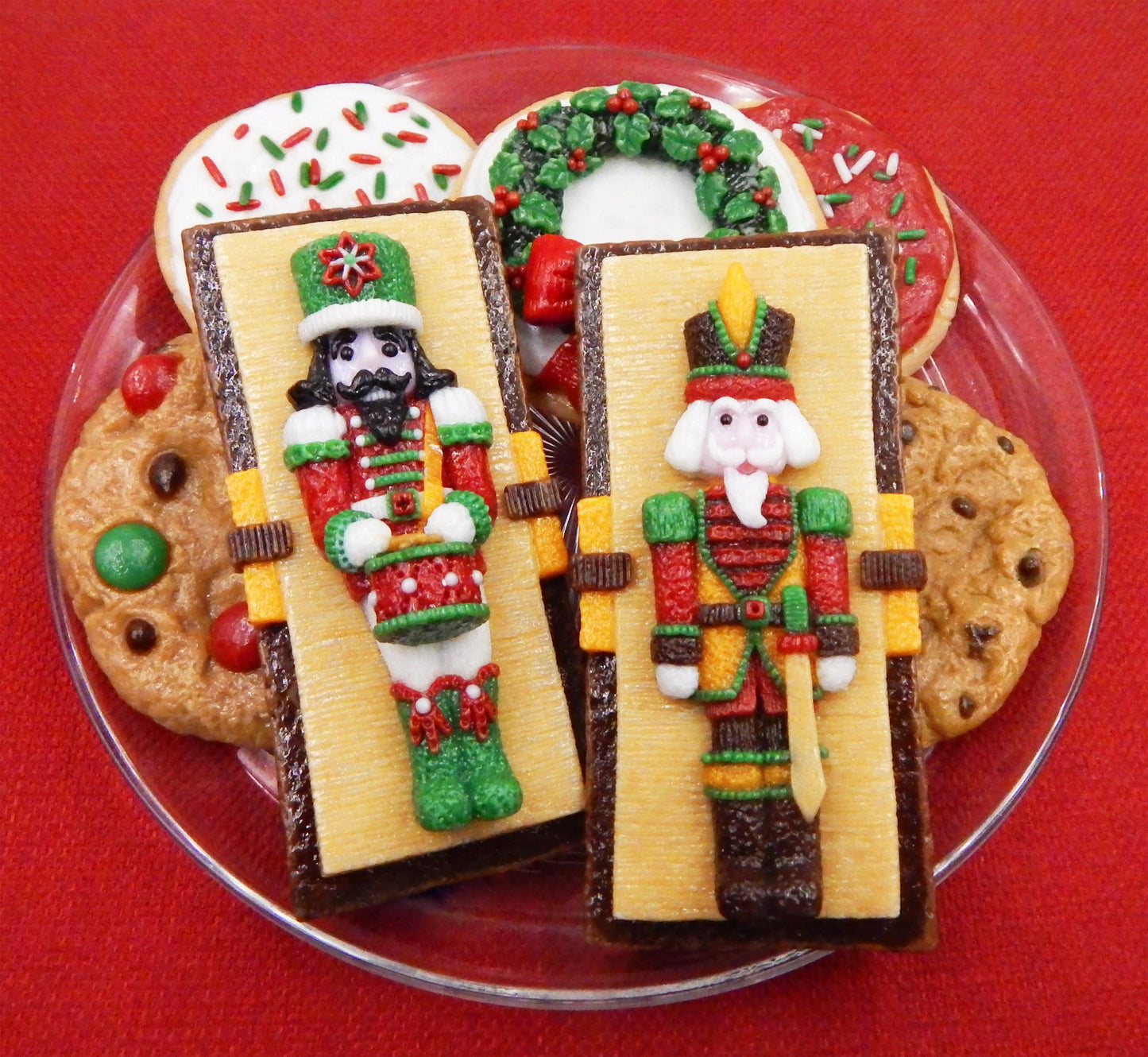 Nutcracker Swordsman Collectible Glass Christmas Cookie Treat (78-301)